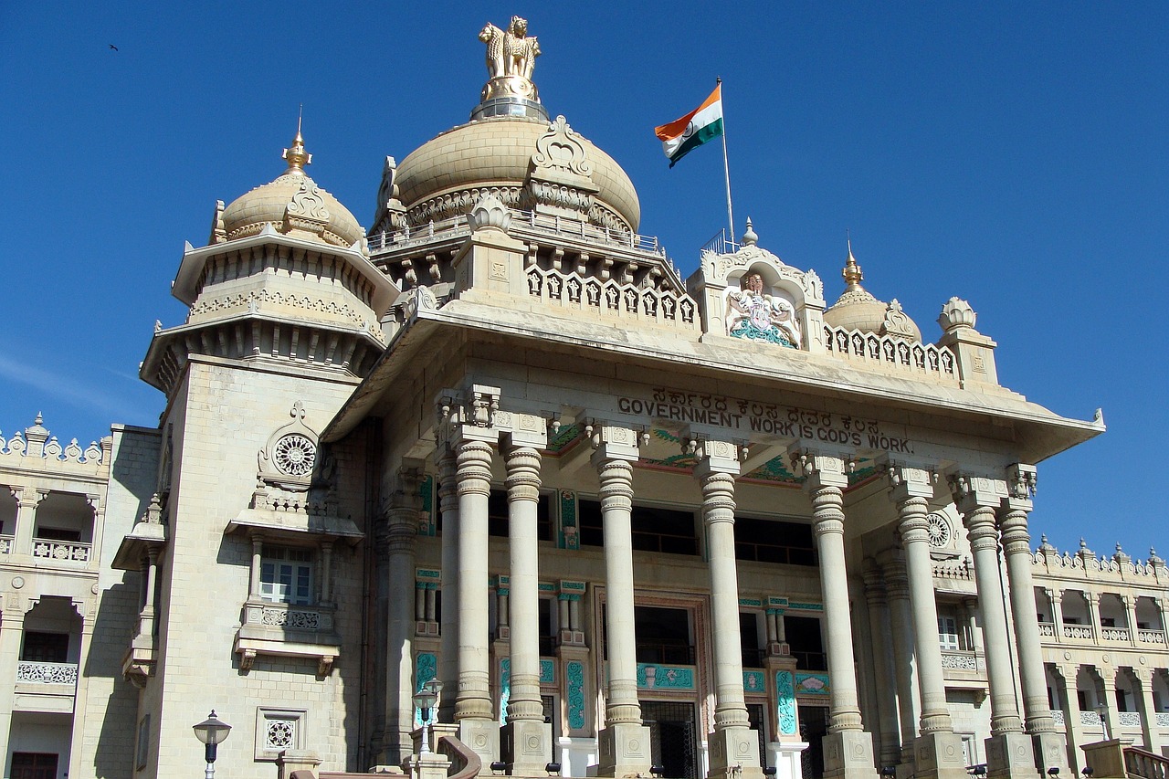 vikasa soudha, vidhana soudha, bangalore, india, government, architecture, landmark, building, architecture design, structure, design, construction, architectural, exterior, engineering, old, historical, bangalore, bangalore, bangalore, bangalore, bangalore